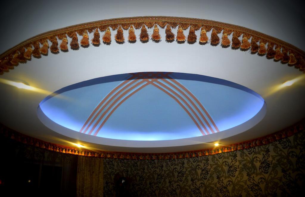 Ereimentau Hotel Astana Eksteriør billede